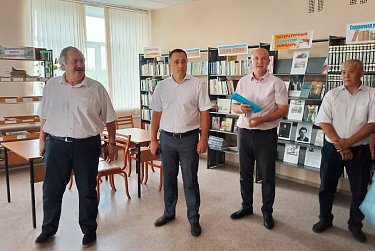 С руководителями органов МСУ встретился депутат ЗС Салим Чолоян